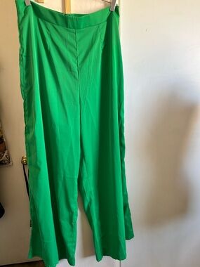 Excellent condition SHEIN Green Wide-Leg Pants, Size XL
